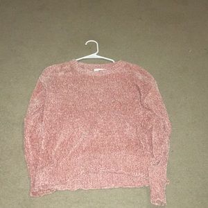 Super fitting sweater ! So comfortable